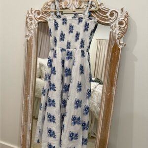 THML Blue and White Textured Top